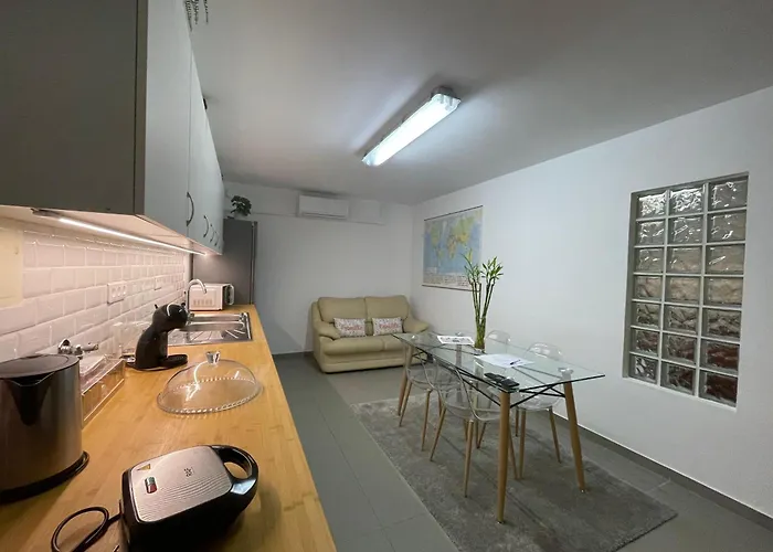 Bamboo House * フィゲイラ・ダ・フォズ